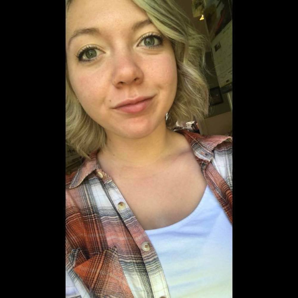 Meet your Posher, Maddie